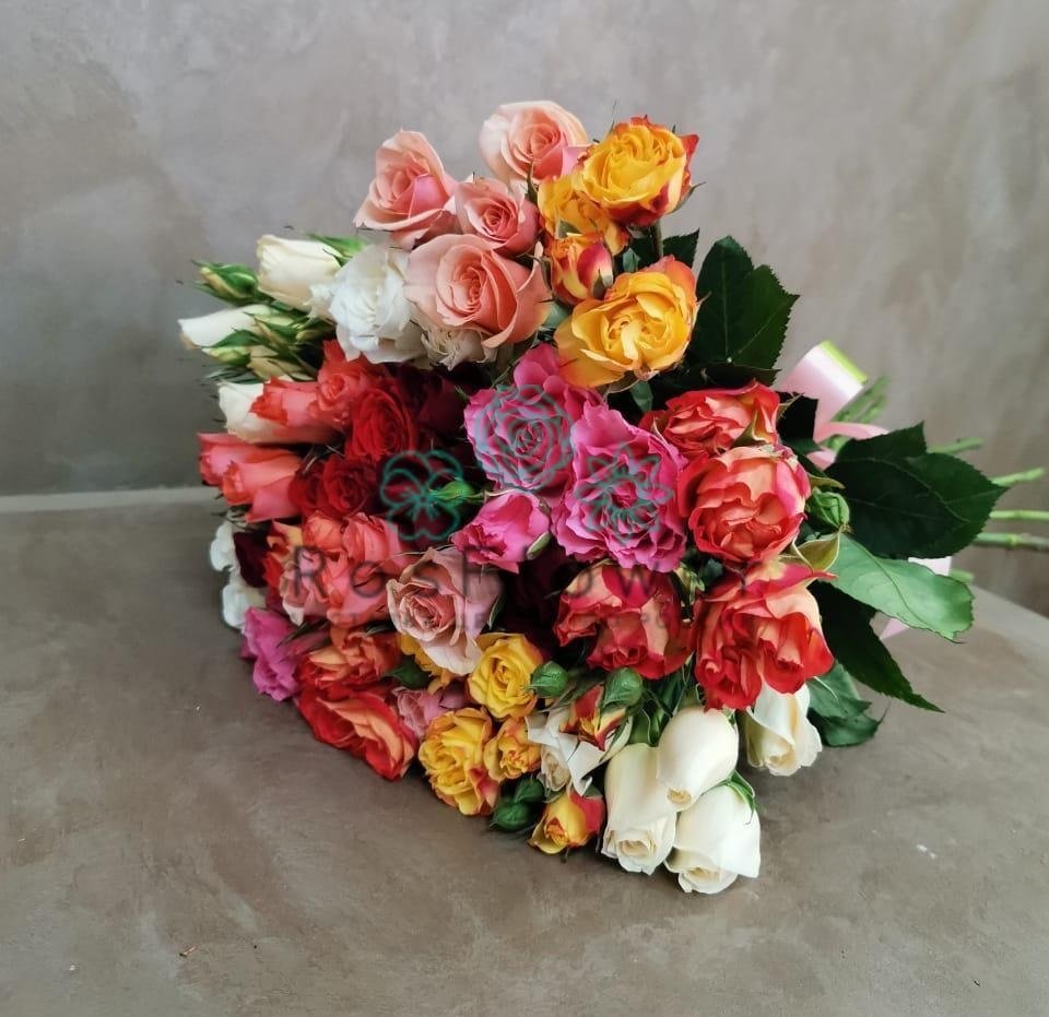 Букет цветов из: Розы в Поселок Памяти 13 Борцов