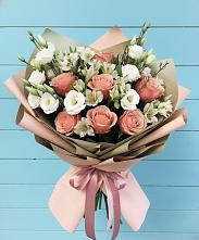 Букет цветов из:  Розы, Альстромерии и Лизиантусы в Поселок Памяти 13 Борцов