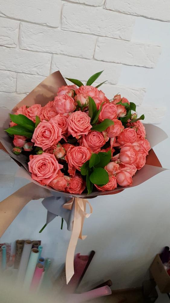 Букет цветов из: Розы в Поселок Памяти 13 Борцов