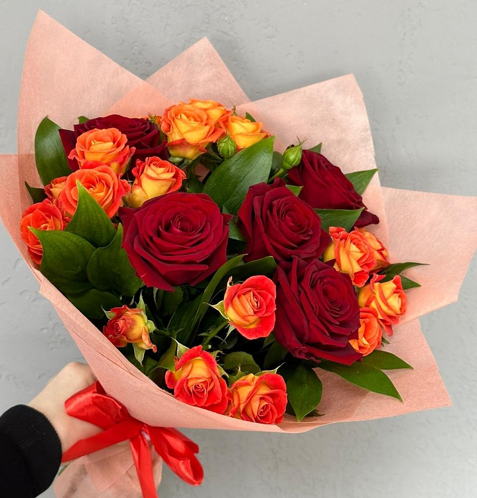 Букет Любовь и восторг в Поселок Памяти 13 Борцов