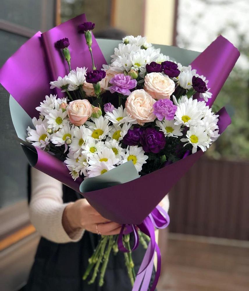 Букет цветов из: Хризантемы, Гвоздики и Розы в Поселок Памяти 13 Борцов