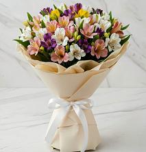 Букет цветов из:  Альстромерии в Поселок Памяти 13 Борцов