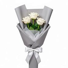 Букет 3 белые розы в Поселок Памяти 13 Борцов