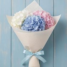 Букет цветов из:  Гортензия в Поселок Памяти 13 Борцов