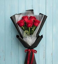 Букет цветов из:  Розы в Поселок Памяти 13 Борцов