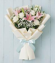 Букет цветов из:  Лилии в Поселок Памяти 13 Борцов