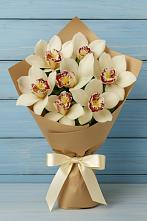 Букет цветов из:  Орхидеи и Розы в Поселок Памяти 13 Борцов